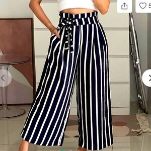 Zara navy/white wide leg pants!!